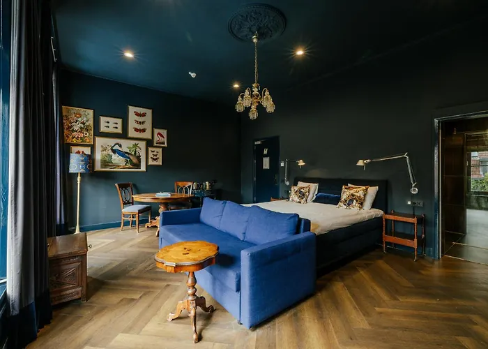 Hotel 1635